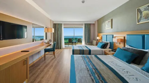 AQUASIS DELUXE RESORT & SPA 5*